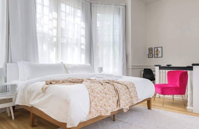 Chic Meets Charm In Heart Of Rittenhouse Square