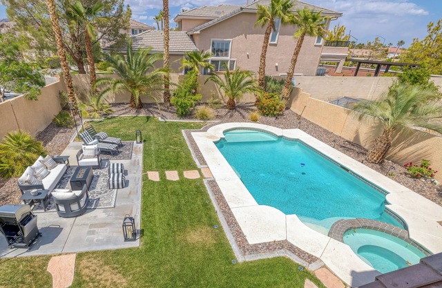 Chic & Spacious 5BD Summerlin South Villa + Private Pool & Hot Tub