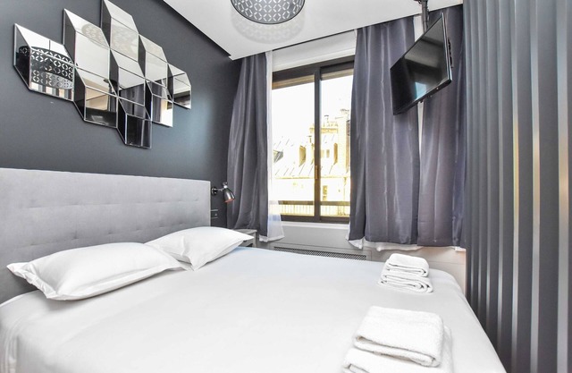 Chic studio w/jacuzzi - 2P - near Palais Garnier