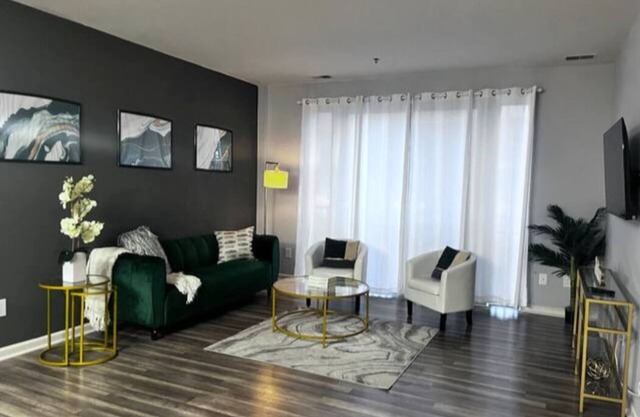 Chic Suite*Business Travel*By Museum*W/D*Smart TV