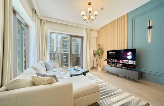 Chic & Sunny 1BR Escape | Grove Creek Beach Access