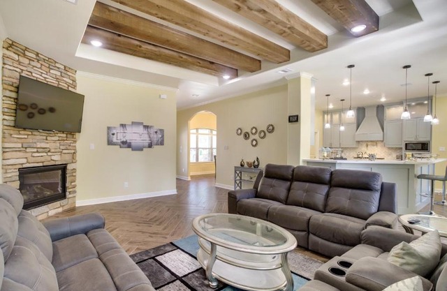 Chic Texas Abode with Patio and Fenced-In Yard!