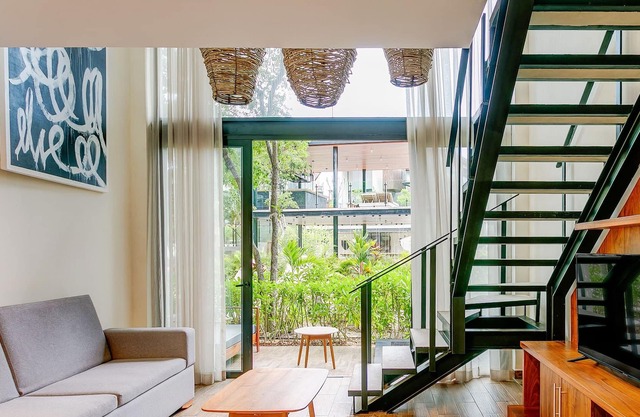 Chic & Trendy New Condo Resort Near Beach & Ruins!