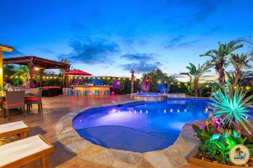 Chill Tulum Vibes 5BR Retreat with Pool, Spa, Games!
