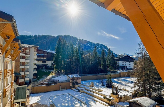 Choucas Rochebrune Megeve