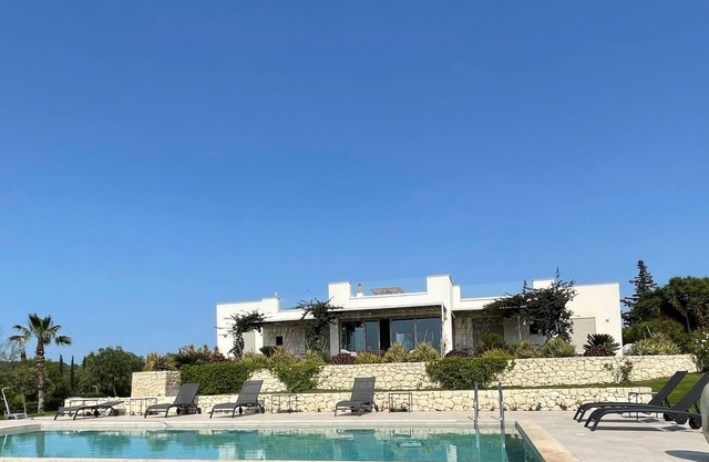 CINECITTA SICILY NOTO - THE ART DECO POOL VILLA FOR 8 PEOPLE