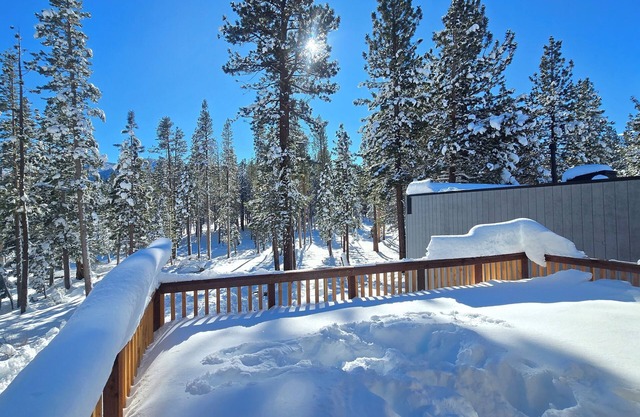 Cinnamon Bear Inn