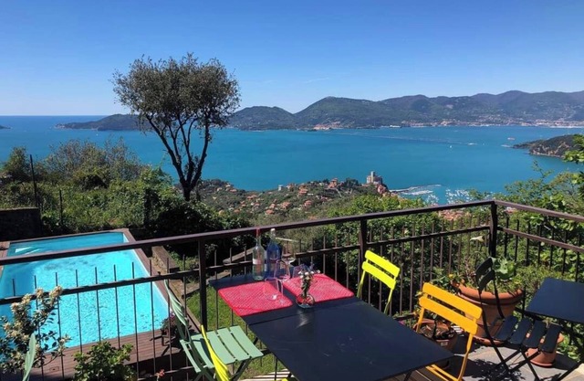 Cinque Terre breakfast home with optional access to Pool, Sauna and Jacuzzi