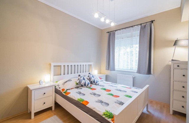 City Centre Apartment with Big Balcony