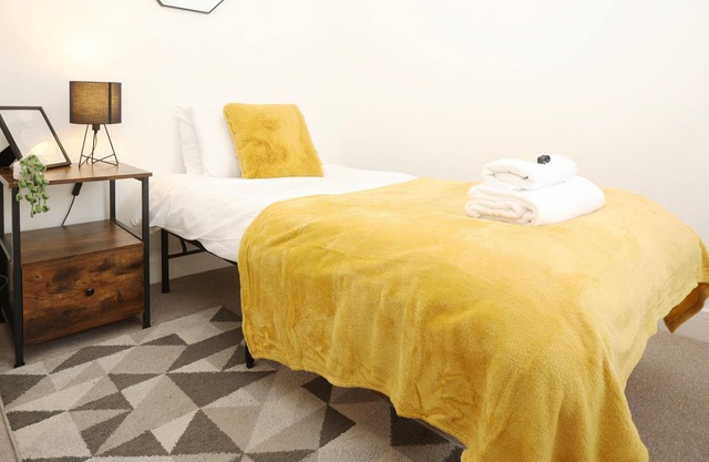 City Centre, Great Discounts For Monthly Stays