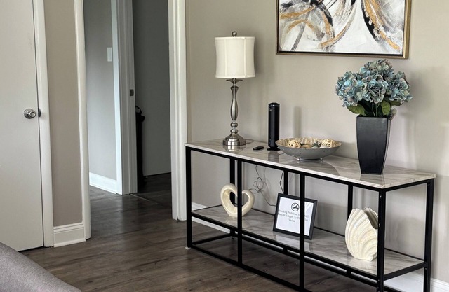 City Charm and Coastal Relaxation in Wilmington. Early Check-In/Late Check-out!