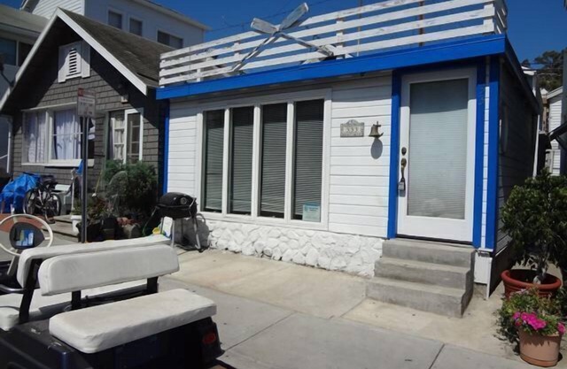 Classic California Beach House on Catalina Island