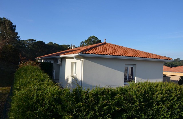 classified rental 2 stars 150 meters from the beach