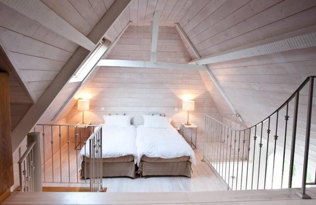 Clos Mirabel Manor House Apartment