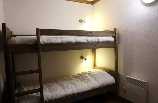 CLOS15 Spacious apartment for 5/6 people
