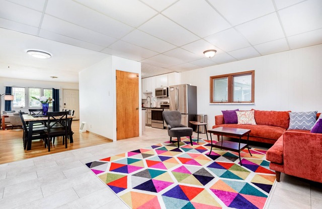 Close 2 Forest Park | Fenced Yard for Pets | Food, shops