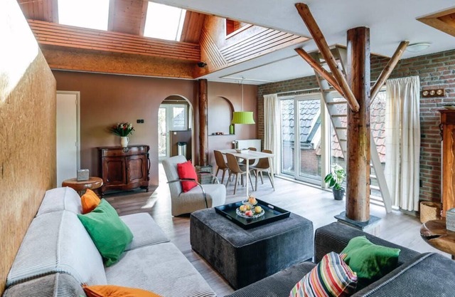 Close to the city of Groningen, calm and privacy. Free parking