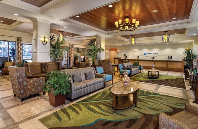 Club Wyndham Oceanside Pier Resort
