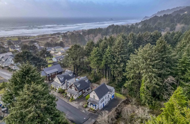 Coastal Bliss - New Belhaven Home in Roads End w/Beach Access Just Mins Away.
