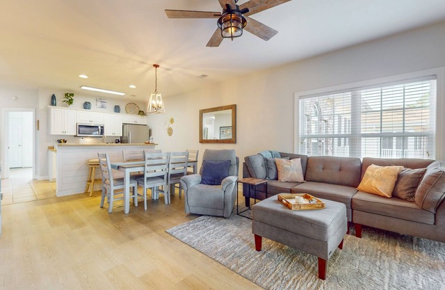 Coastal Condo with golf course view and shared pool access