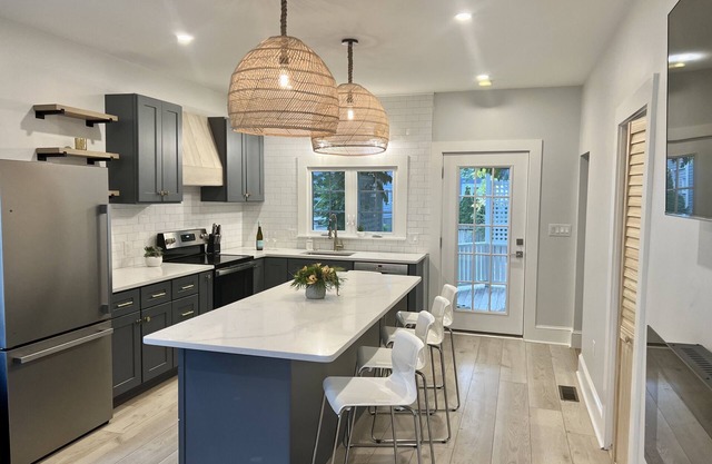 Coastal Home in Prime location! Sleeps 14!