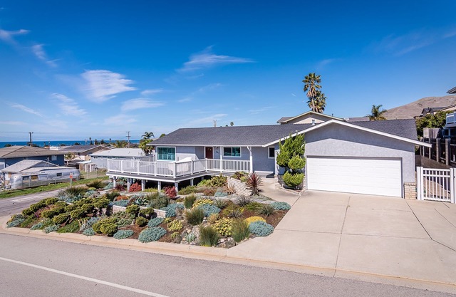 Coastal View Home w/wrap around deck
