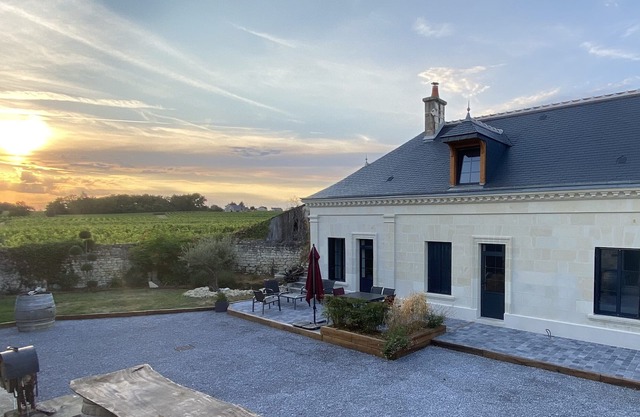 Cocoon of the vines, Maison Tourangelle in the heart of Domaine Ansodelles