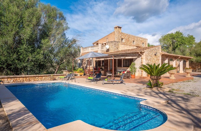Cocotte - Two Bedroom Villa, Sleeps 4