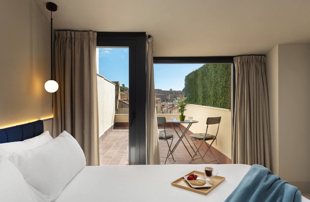 Coeo Peña Design Apartments