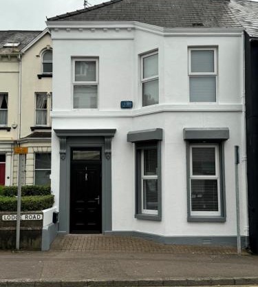 Coleraine Hotel