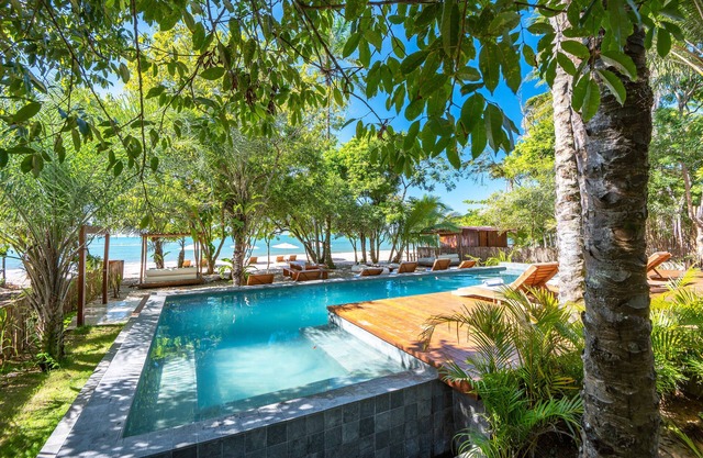 Colibri Beach Villas