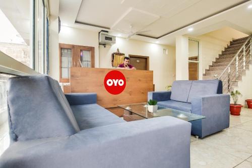 Collection O Hotel RR Eleven