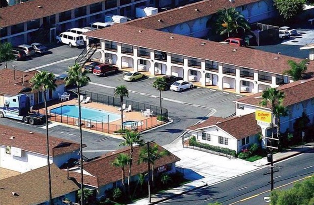 Colony Inn