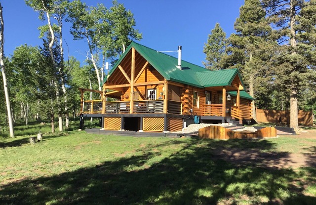 ❤️ Colorado Log Cabin in the Aspens with a Hot Tub