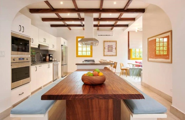 Colorful Flat Great for Families at Las Catalinas Beach Town