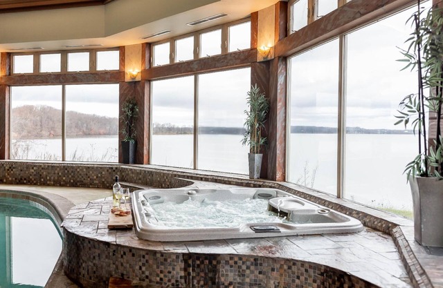 Come enjoy our luxurious 10,000 sq