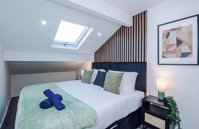 Comfort and Style. 2 Bed Apartment in Selly Oak