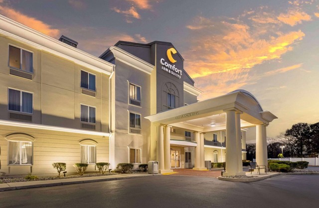 Comfort Inn And Suites