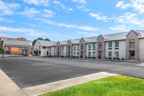 Comfort Inn Petersburg Fort Lee Area