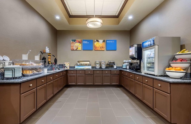 Comfort Inn & Suites North Little Rock McCain Mall