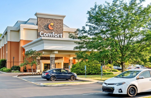 Comfort Inn & Suites Newark - Wilmington