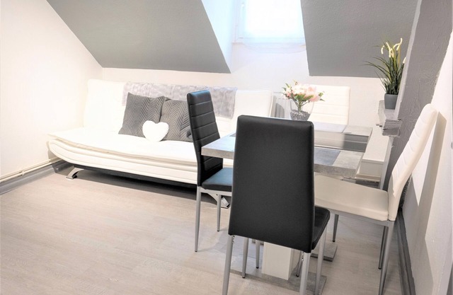 Comfort Stay Basel Aiport 3B46