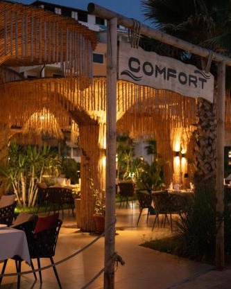 Comfort Suites