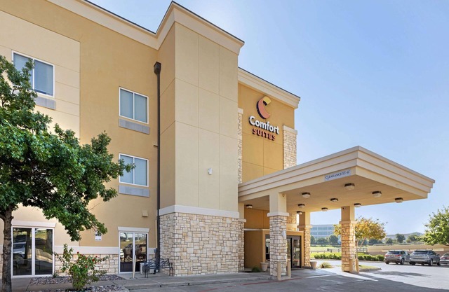 Comfort Suites West Dallas - Cockrell Hill