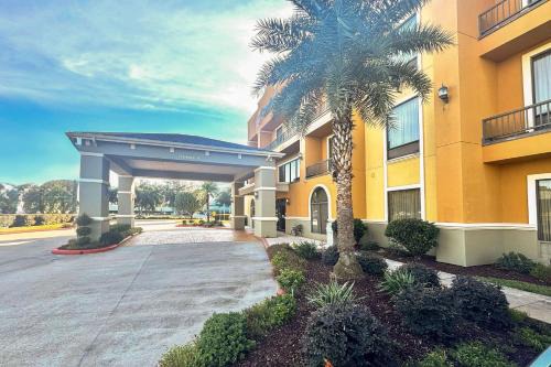 Comfort Suites Westchase Houston Energy Corridor