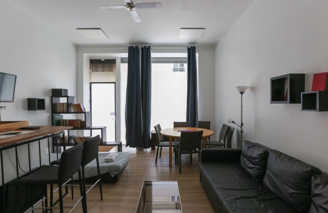 Comfortable 49 m² Apartment in the Heart of Paris