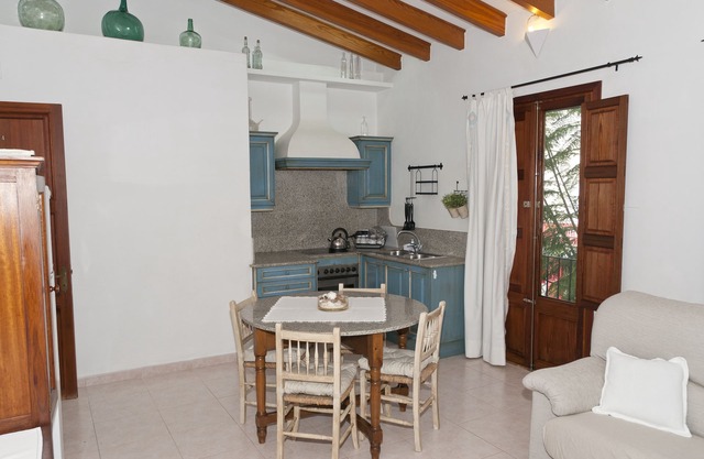 COMFORTABLE APARTMENT