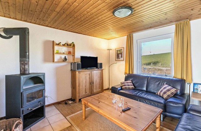Comfortable Apartment “Deichgraf 1” close to the Sea with Wi-Fi
