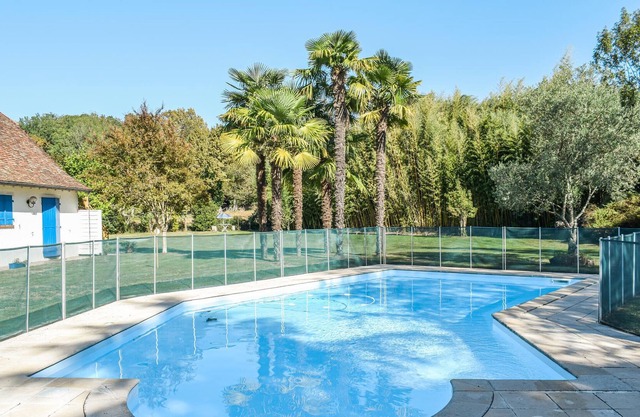 Comfortable cottage with large outdoor pool and views of the Pyrenees.