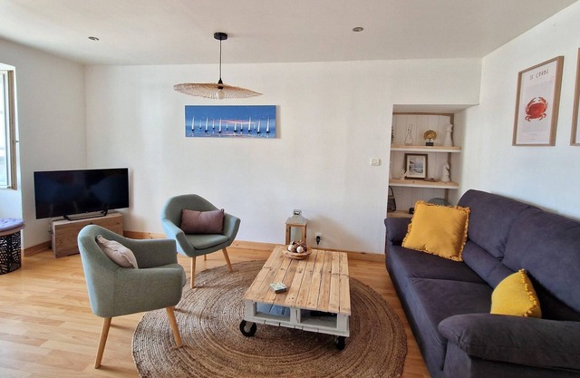 Comfortable Duplex Bay of Morlaix, Plougasnou